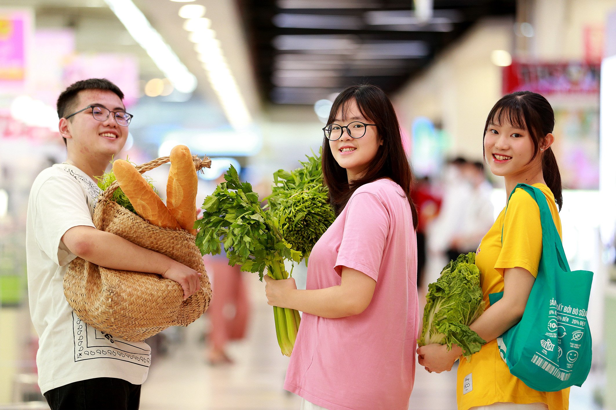 TOUCH: “túi xanh đi chợ” sẽ được thực hiện trên phương thức “triển lãm trực tuyến”